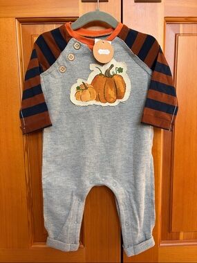 Mud Pie Gray Waffle Pumpkin Applique One-Piece 12 Months NWT